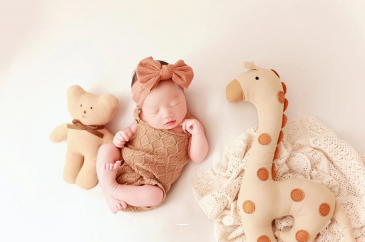 定边两个月宝宝肚子胀气